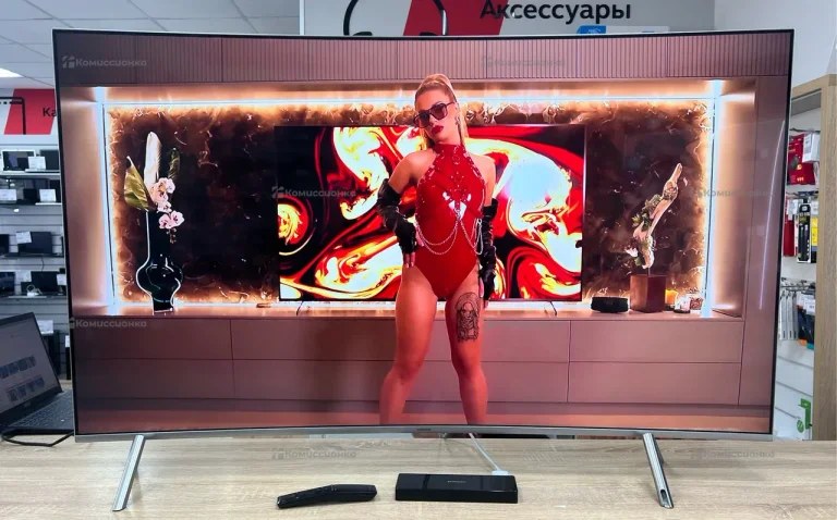 Телевизор Samsung UE55MU7500U