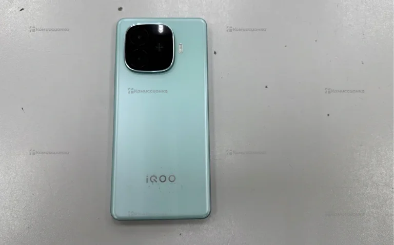 Vivo iQOO Z9 8/256 ГБ