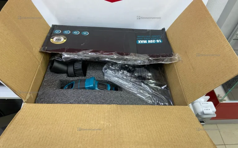 Аккумуляторный пылесос Makita 18-20Vmax