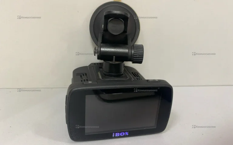 Видеорегистратор  ibox F5+
