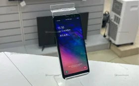 Samsung Galaxy A8 (2018) 4/32 ГБ