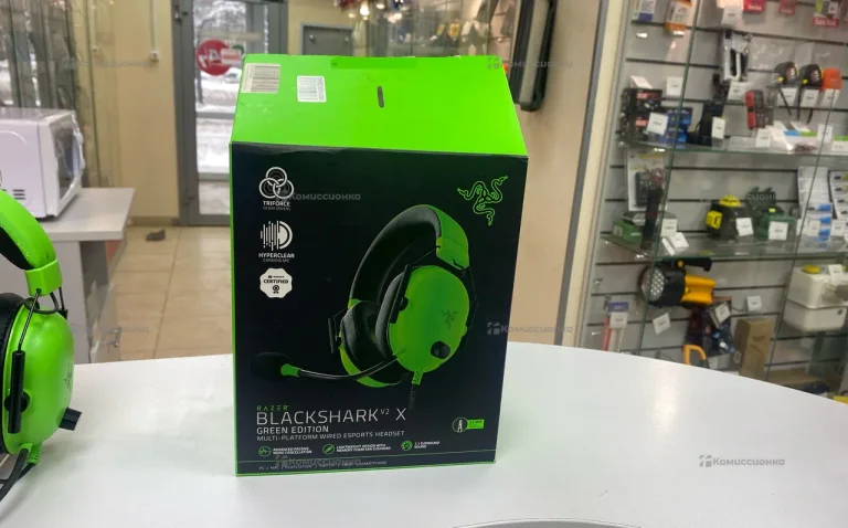 Наушники Razer BLACKSHARK V2X