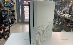 Приставка Xbox One S 500 ГБ