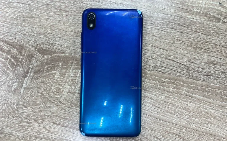 Xiaomi Redmi 7 2/32 ГБ