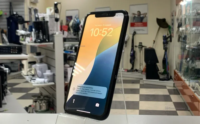 Apple iPhone XR 3/64 ГБ