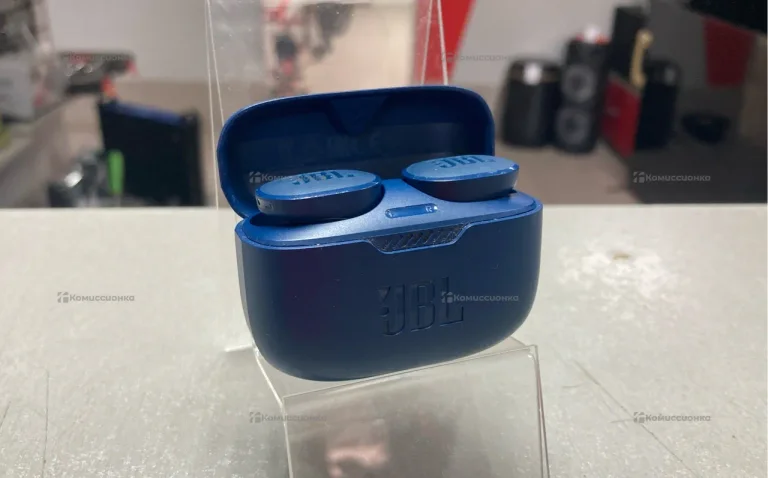 Наушники  JBL 130