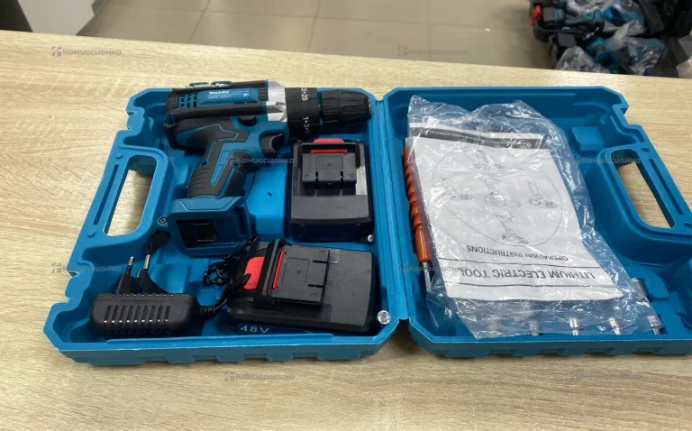 Аккумуляторный шуруповерт Makita реплика