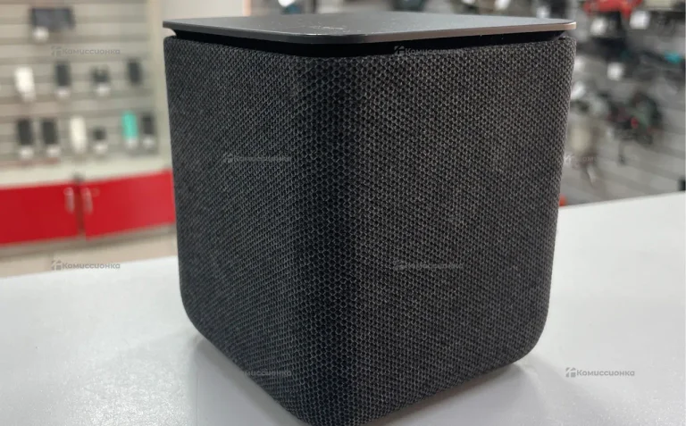 Колонка  Яндекс миди