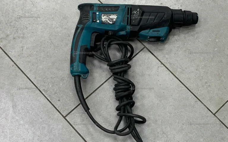Перфоратор makita HR2630