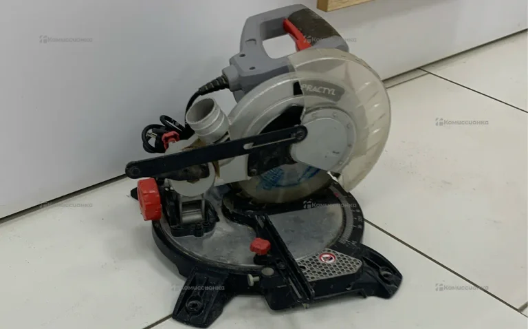 Пила торцовочная Practyl J1G-ZPA-210D