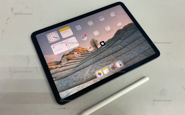 Планшет Apple iPad Air 5 64