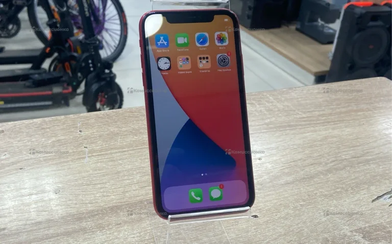 Apple iPhone 11 4/64 ГБ