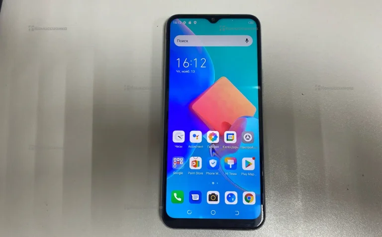 Tecno Spark 8C 4/64 ГБ