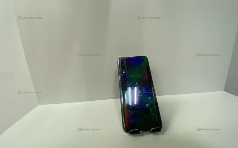 Samsung Galaxy A50 4/64 ГБ