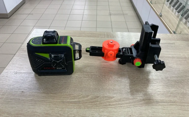 Лазерный уровень Fukuda