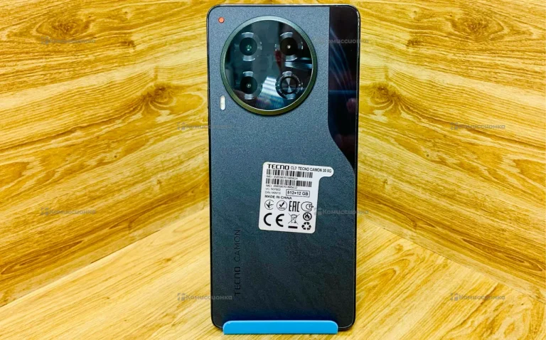 Tecno Camon 30 12/256 ГБ
