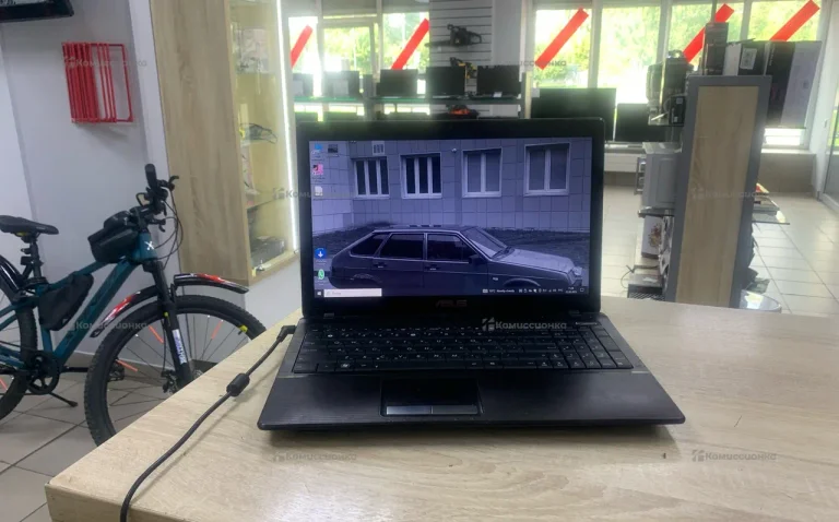 Ноутбук ASUS F552C