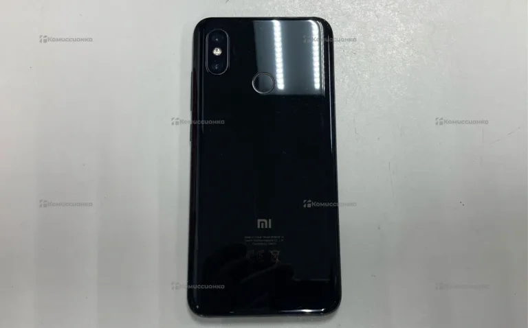 Xiaomi Mi 8 6/64 ГБ