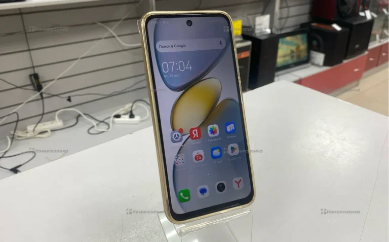 Tecno Spark Go 1 3/64 ГБ