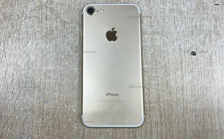 Apple iPhone 7 2/128 ГБ