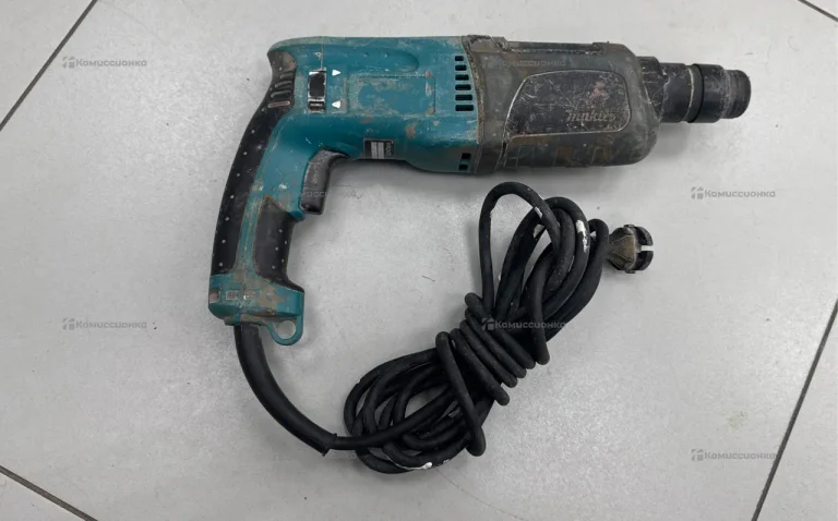 Перфоратор makita HR2470