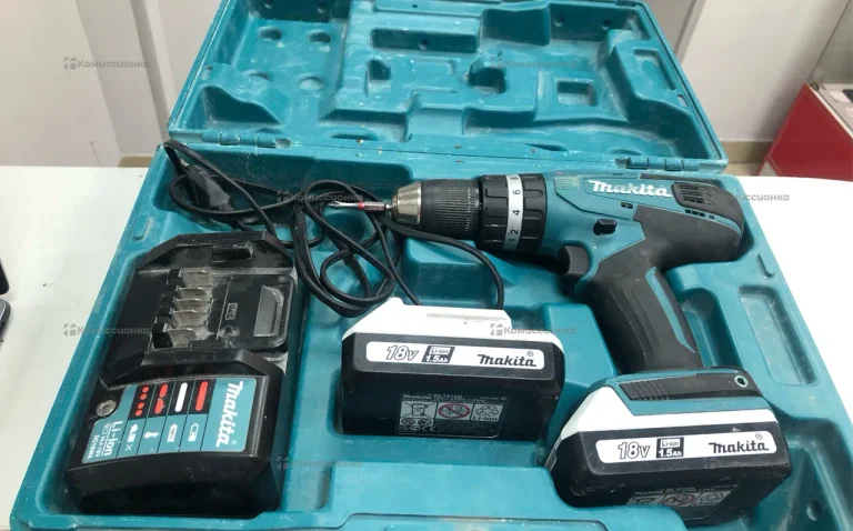Дрель-шуруповерт makita HP457DWE