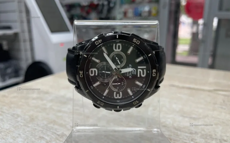 Часы  EDIFICE CASIO WR 100m