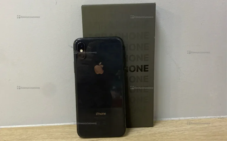 Apple iPhone X 3/64 ГБ