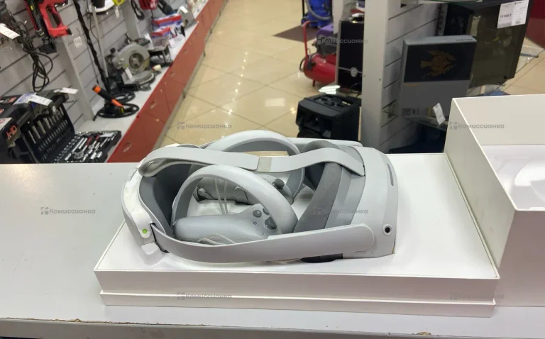 VR шлем Pico 4 128 gb