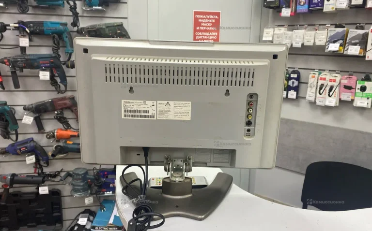 Телевизор Philips., 15PF41/58