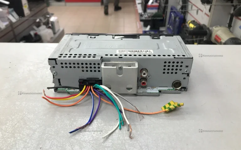 Автомагнитола  Pioneer MVH-S120UBW