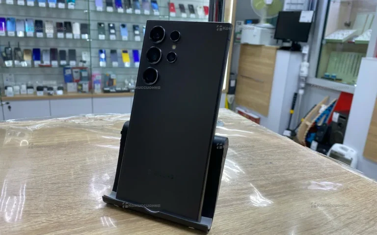 Samsung Galaxy S24 Ultra 12/256 ГБ