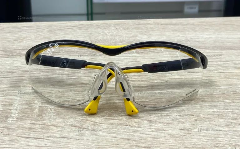 Очки защитные