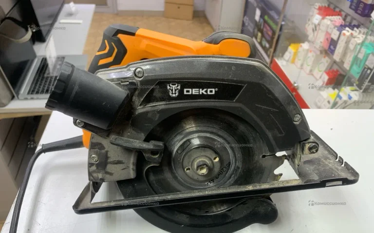 Дисковая пила DEKO DKCS1500-160