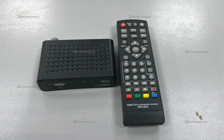 Тв приставка Denn