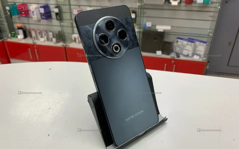 Tecno Spark 30 8/256 ГБ