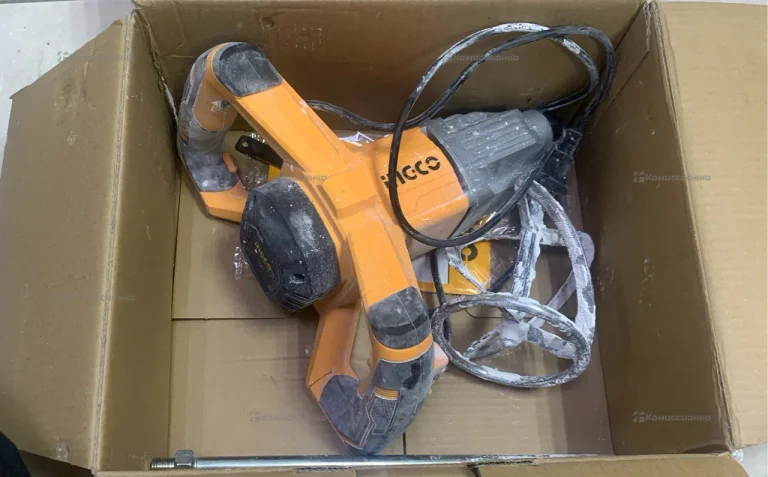 Миксер строительный INGCO MX214008