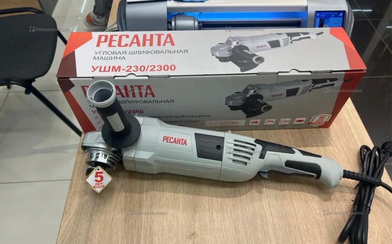 Углошлифовальная машина УШМ-230/2300 Ресанта