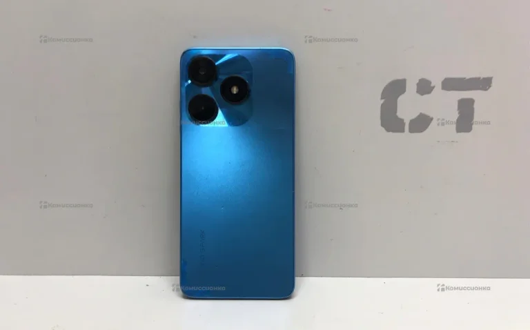 Tecno Spark 10 4/128gb.