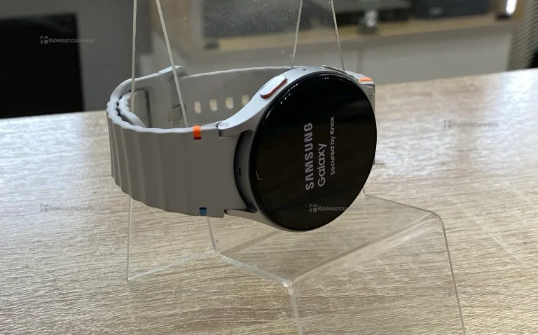 Часы  samsung Galaxy watch 7 44mm