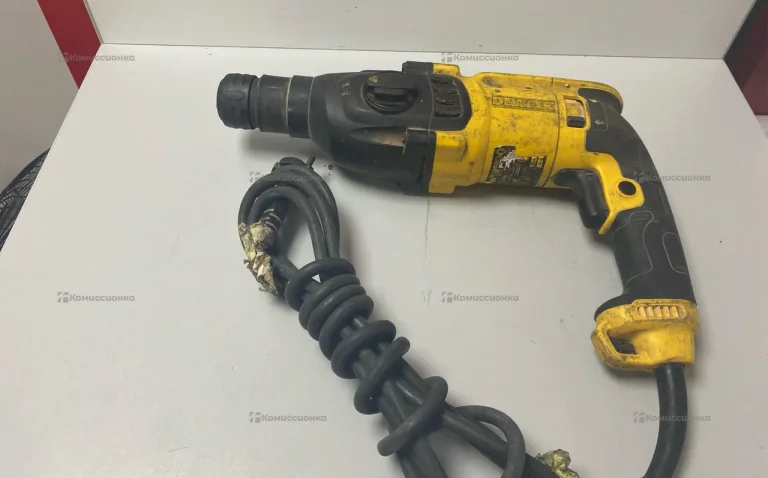 Перфоратор dewalt D25133K