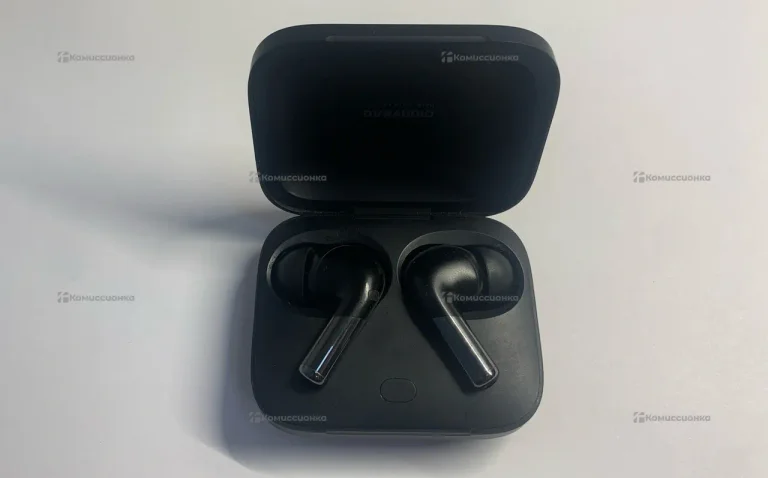 Наушники  one plus