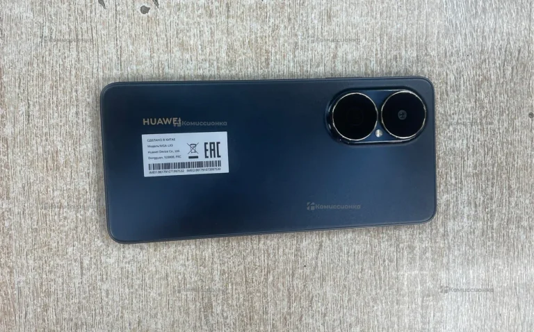 Huawei nova Y73 8/256 ГБ