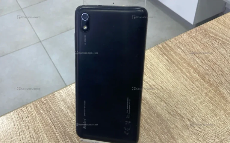Xiaomi Redmi 7 2/32 ГБ