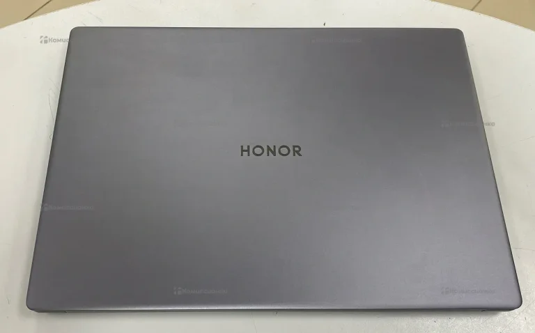 Ноутбук HONOR MagicBook X16
