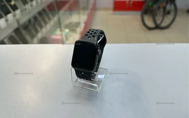 Часы Apple Watch Series 3 38mm