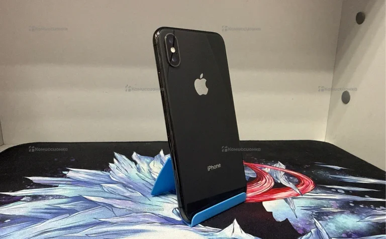 Apple iPhone X 3/64 ГБ