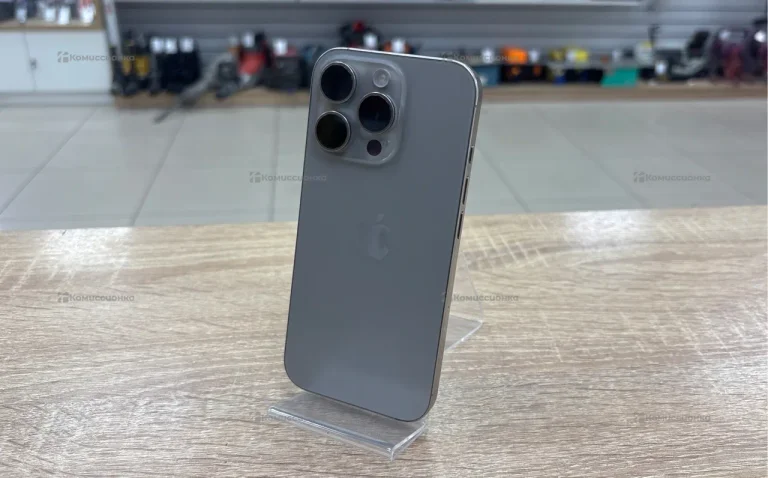 Apple iPhone 16 Pro 8/128 ГБ