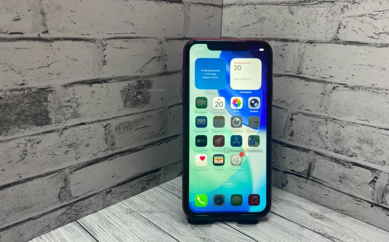 Apple iPhone 11 4/128 ГБ