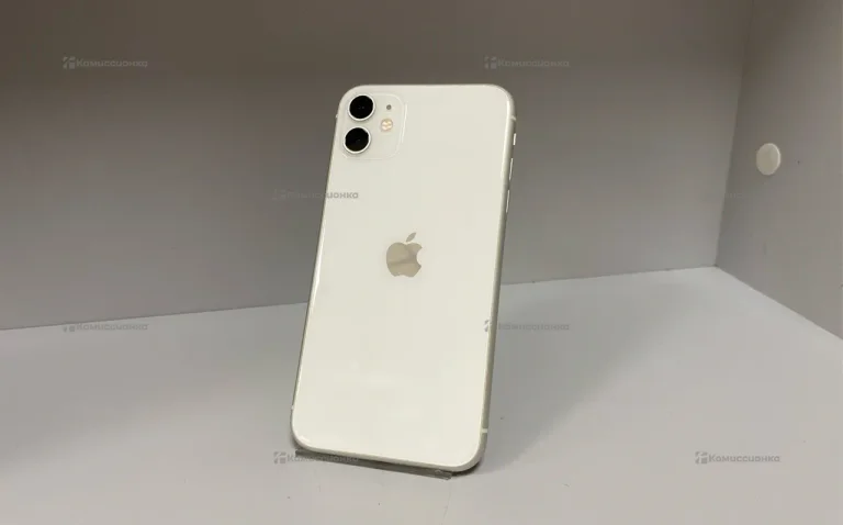 Apple iPhone 11 4/64 ГБ